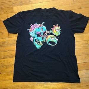 RICK and Morty t-shirt Sz M. 🙂